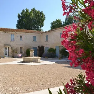 ** Hotel Mas De France